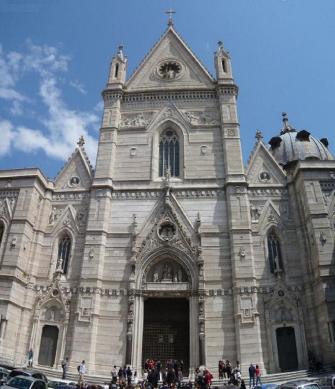 Case Vacanze " Il Duomo" Napoli Pokoj fotografie